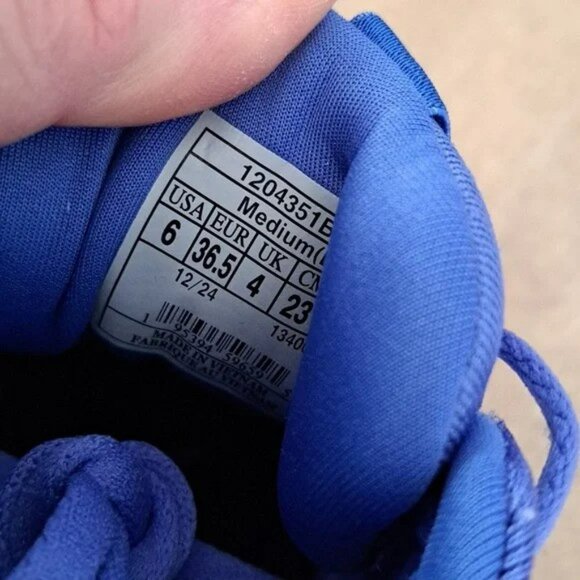 Brooks Glycerin GTS 22 Running Shoe - Size: Women 6 - Picture 9 of 9